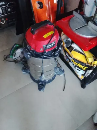 Alquiler Aspirador Industrial Días