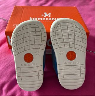 Zapatillas Bebé Biomecanics Azul Velcro