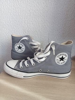 Zapatillas Converse grises