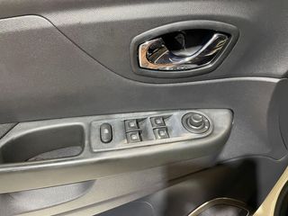 RENAULT Captur Life Energy dCi 66kW 90CV eco2