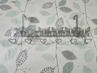 Colgador de puerta mariposas
