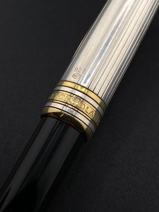 Bolígrafo Montblanc Duode Plata y Resina