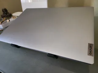 Portátil Lenovo 3020e 8GB RAM 256GB SSD Nuevo