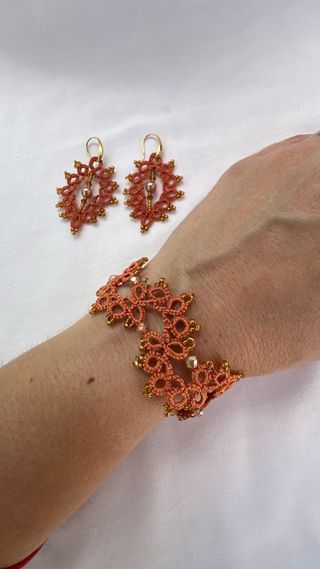 Conjunto pulsera y pendientes naranja