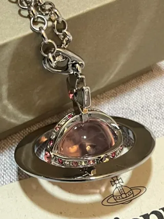 Collar Vivienne Westwood Orb Rosa y Plateado
