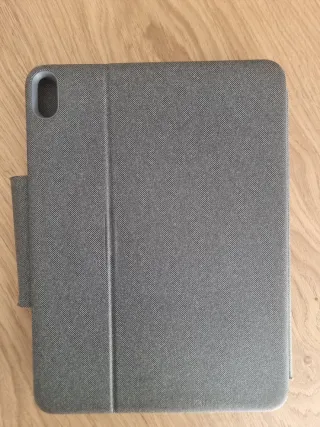 Cover con tastiera Logitech Folio Touch per iPad Air 4