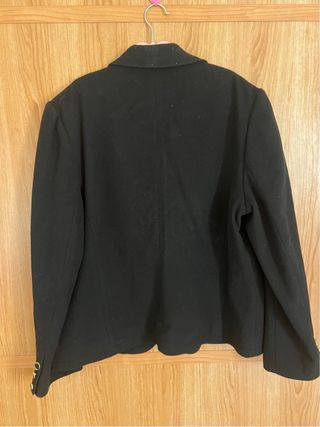Blazer Lana y Cachemira Negro Botones Dorados