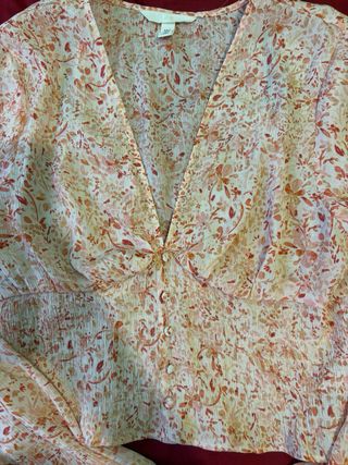 Blusa floral manga larga