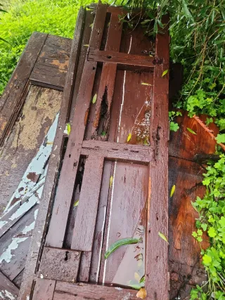 Puertas antiguas casa vieja para restaurar