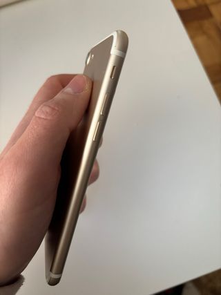 iPhone 7 64 GB Oro - Batería 100%