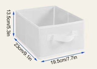 Estantería infantil blanca con cestas
