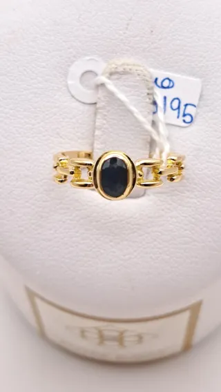 Anillo Oro 18k con  zafiro