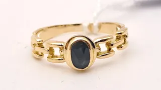 Anillo Oro 18k con  zafiro
