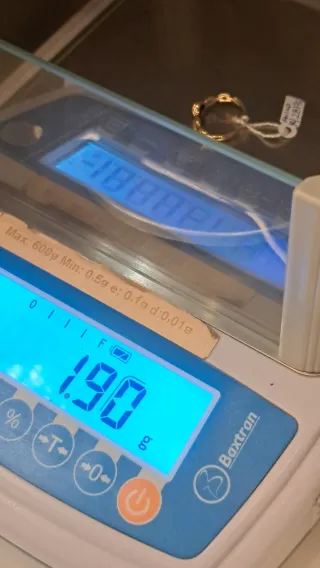 Anillo Oro 18k con  zafiro