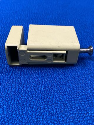 Soporte regulable baldas cristal estanteria