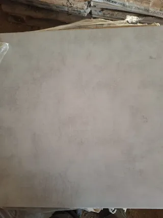 Baldosa Porcelánico Gris, serie Pascal gris