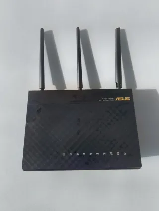 Router Asus RT-AC68U