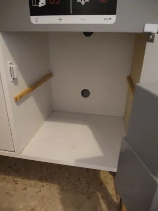 Cocinita de madera para niños