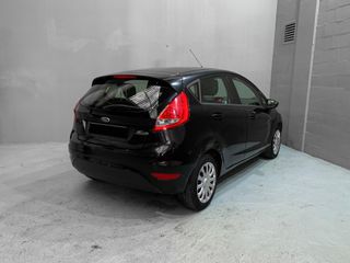 FORD FIESTA 1.25 Gasolina de 82CV del 2012