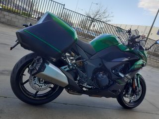 Kawasaki Ninja 1100 SX SE Performance Tourer