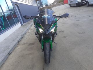 Kawasaki Ninja 1100 SX SE Performance Tourer