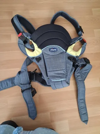 Mochila Portabebés Chicco Gris