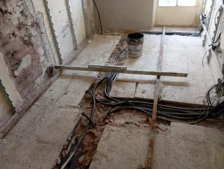 Busco persona con conocimientos  albañileria