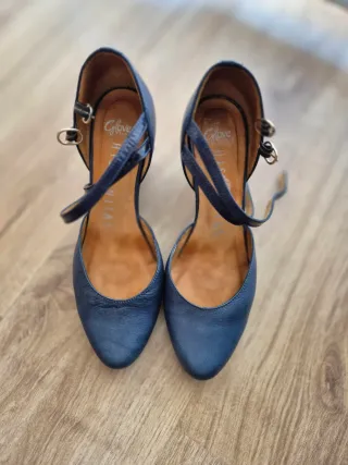 Zapato salón Hispanitas azul T.40