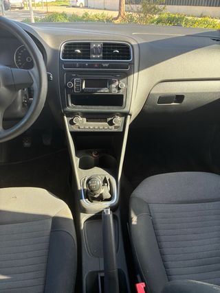 Volkswagen Polo 2014