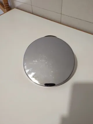 Tapa de Placa Cromada en acero  inoxidable Redonda