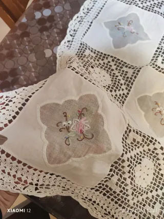 Tovaglietta da tè ricamata organza