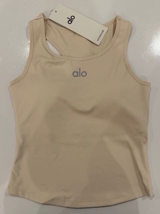 Top Alo Yoga Beige.
