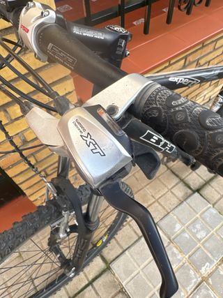 Bicicleta de Montaña BH