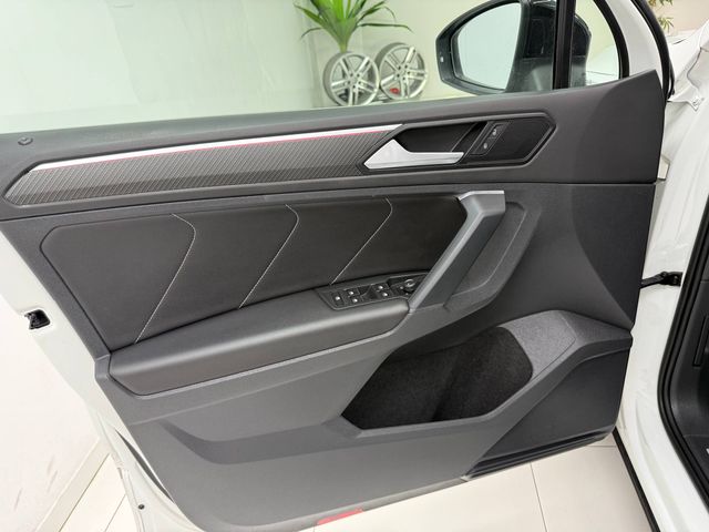 VW Tiguan 2.0TDI R-Line DSG desde 399€/mes*