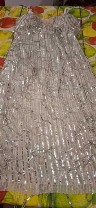 Abito scintillante argento