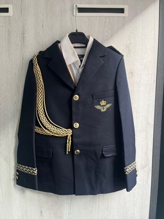 Traje comunión niño azul y dorado