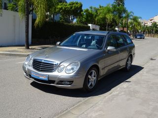 MERCEDES E280 GASOLINA FAMILIAR AUTOMATICO