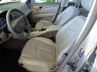 MERCEDES E280 GASOLINA FAMILIAR AUTOMATICO