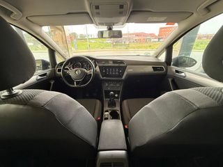 Volkswagen Touran *7 PLAZAS*