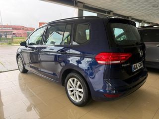 Volkswagen Touran *7 PLAZAS*