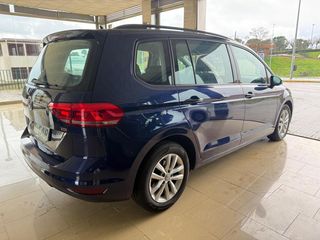 Volkswagen Touran *7 PLAZAS*