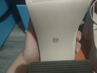 Zapatos de tacón plataforma beige estilo Bratz