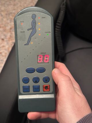 Sillón reclinable de masaje polipiel negro