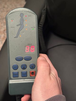 Sillón reclinable de masaje polipiel negro