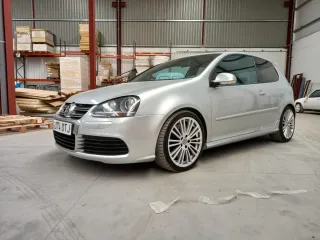 Volkswagen Golf 2005