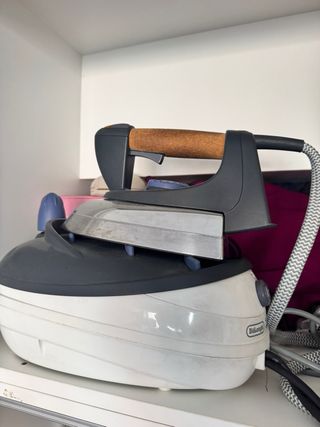 Centro de planchado DeLonghi