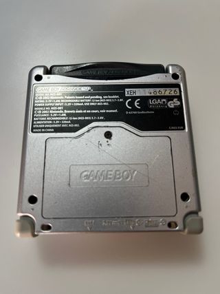 Nintendo Game Boy Advance SP + FIFA 06