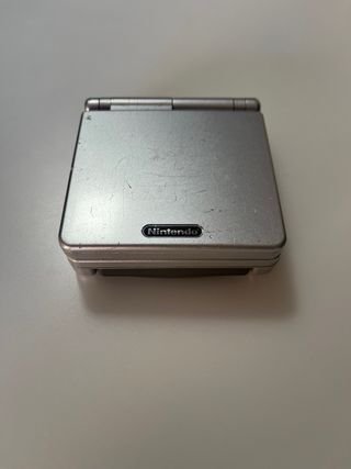 Nintendo Game Boy Advance SP + FIFA 06