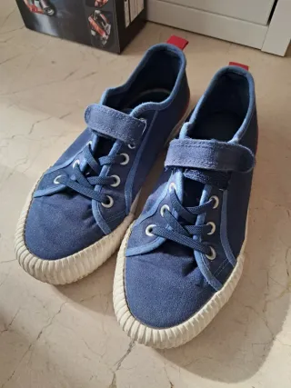Zapatos lona azul talla 35-36