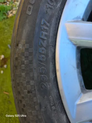 Se vende 4 Llantas Audi R17